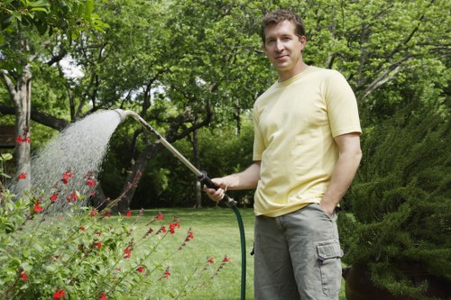 Charity donation and reuse of garden materials in the Welling area